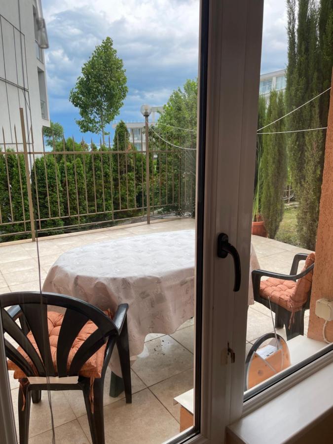 Le Premiere Randevu Apartamento Sveti Vlas Exterior foto